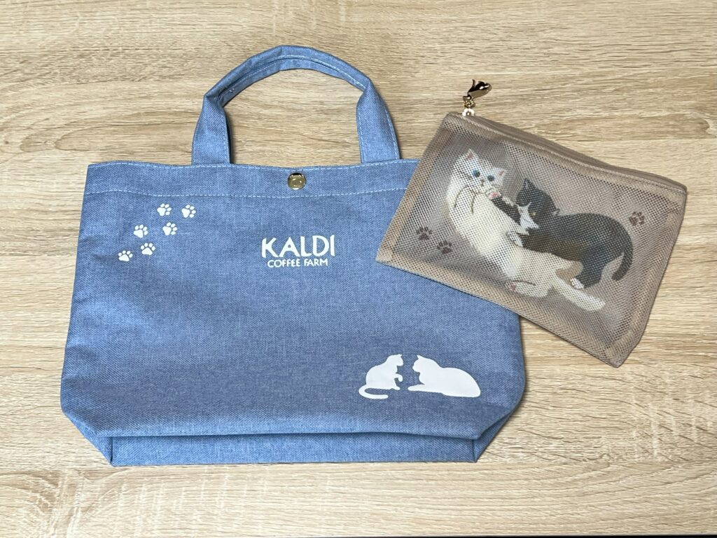 ネコバック