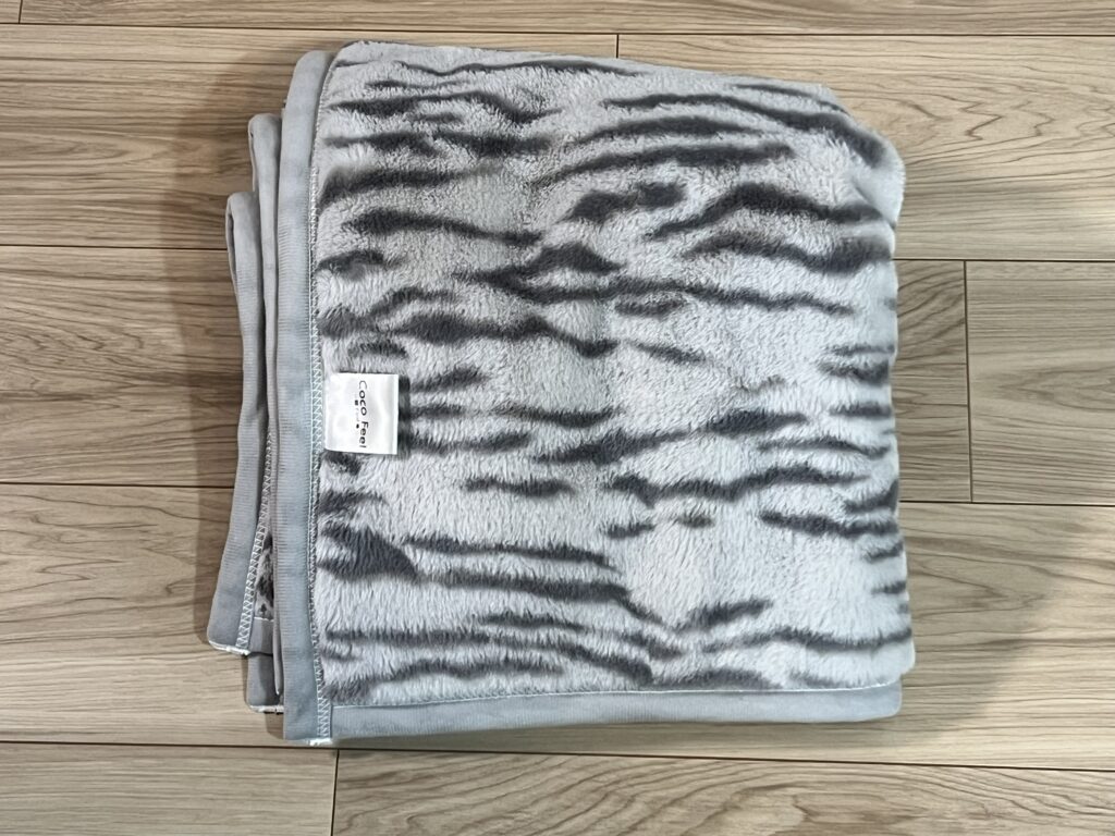 まるで猫!のようなモフモフブランケット